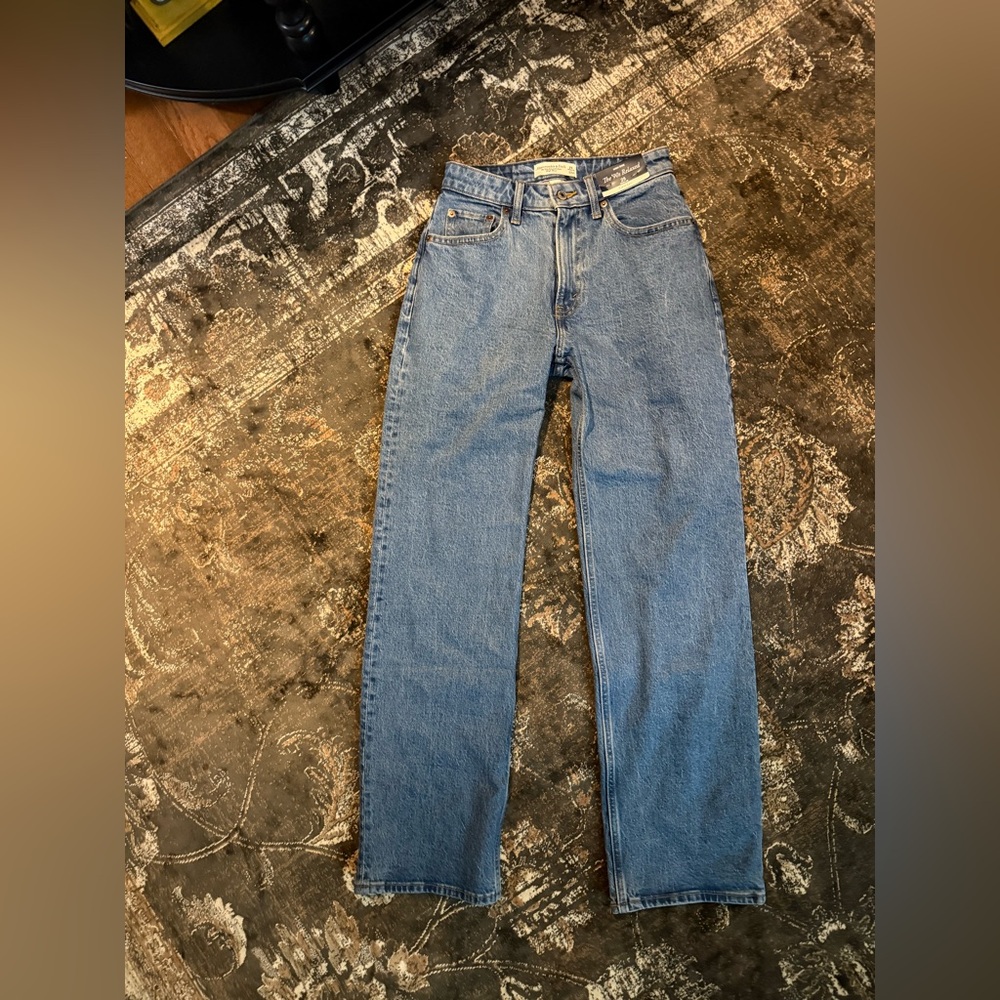 Abercrombie jeans - Picture 1 of 5